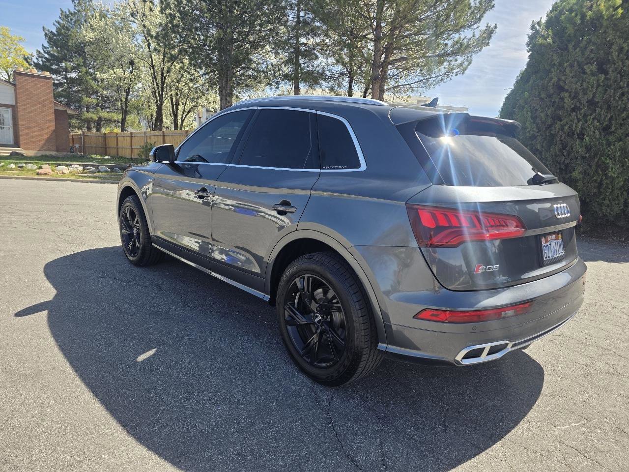 Used 2018 Audi SQ5 Premium Plus w/ Navigation Package image 5