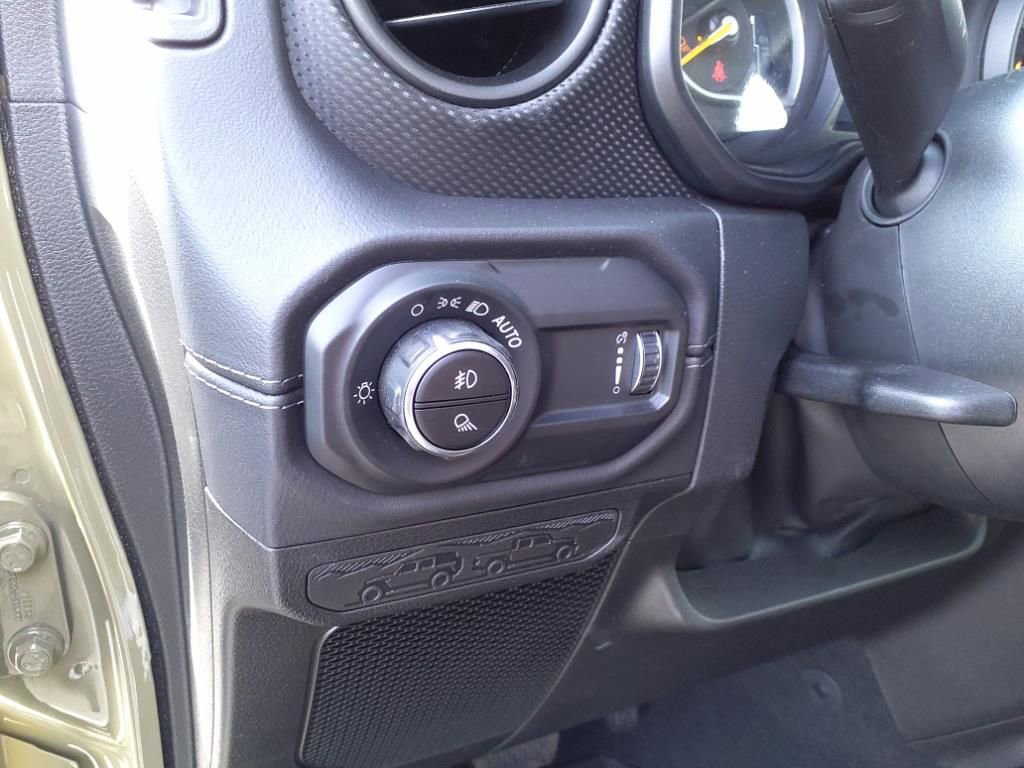 New 2025 Jeep Gladiator Rubicon AWD/4WD image 9