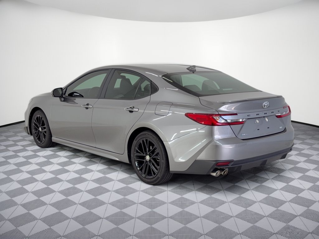 Used 2026 Toyota Camry SE FWD image 3
