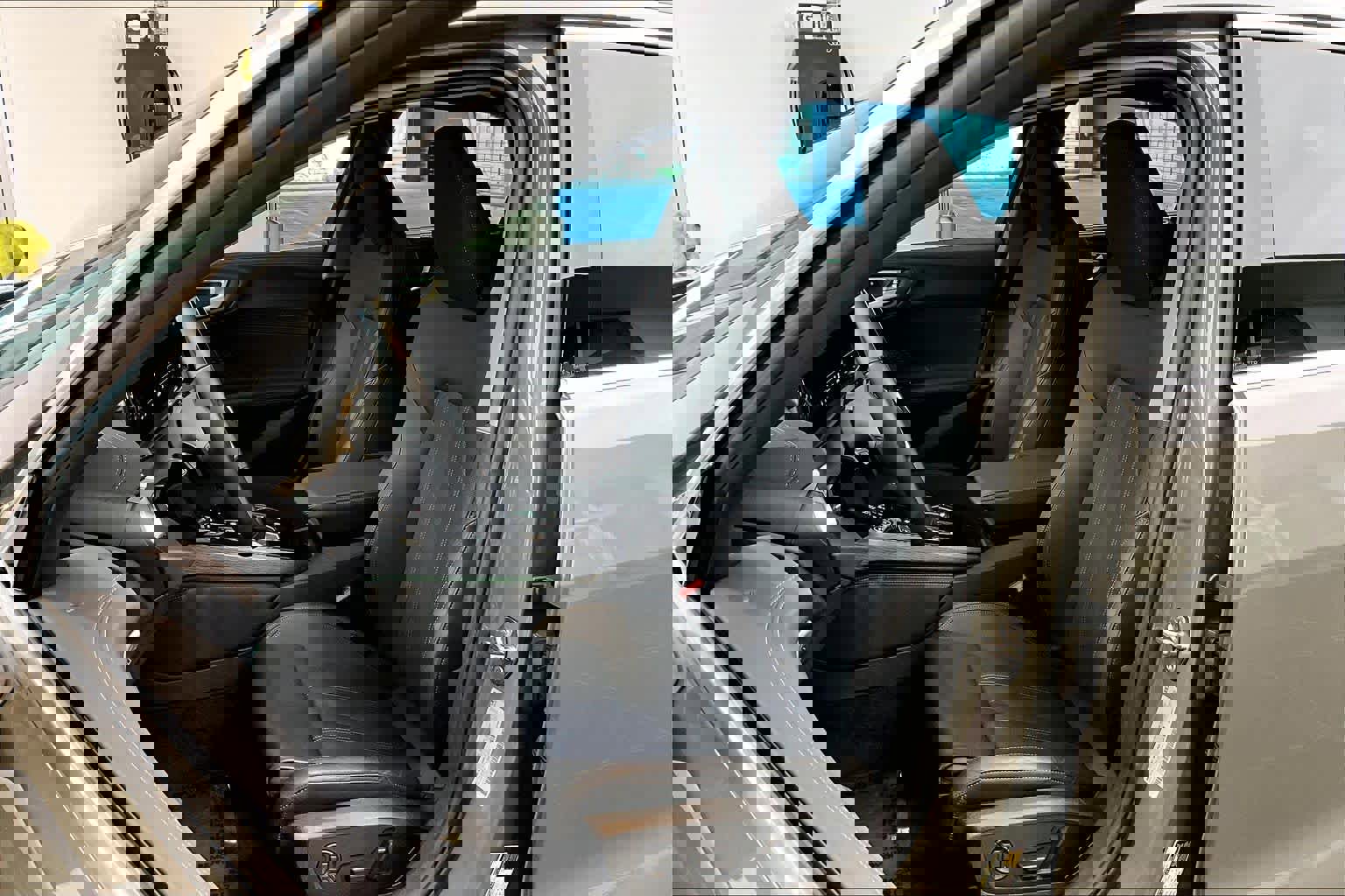 Used 2025 Audi A5 2.0T Premium Plus w/ Premium Plus AWD/4WD image 8