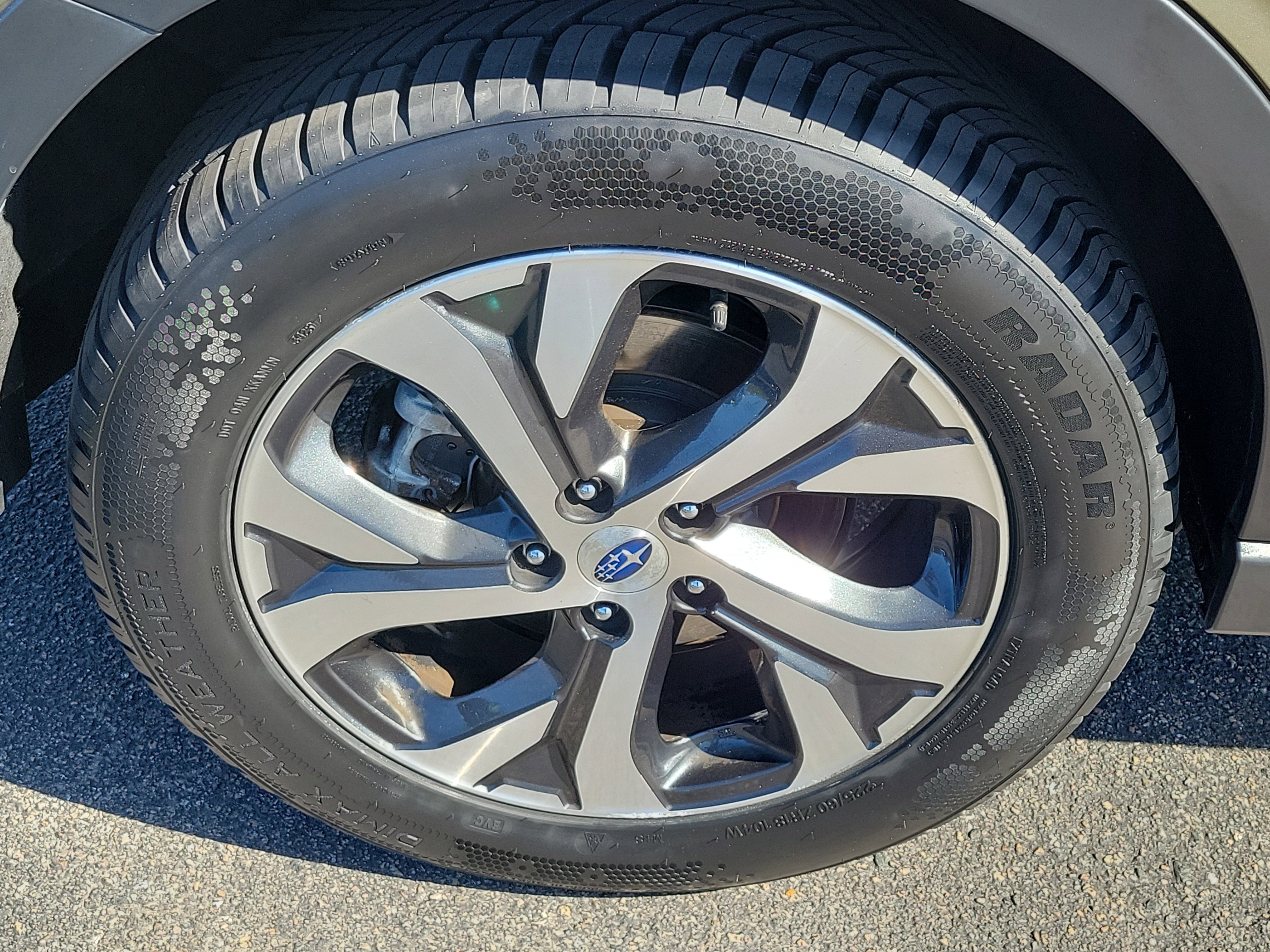 Certified 2022 Subaru Outback Limited XT image 10