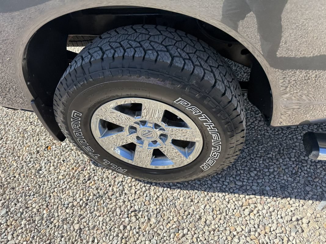 Used 2012 Nissan Titan SV w/ SV Value Truck Pkg RWD image 35