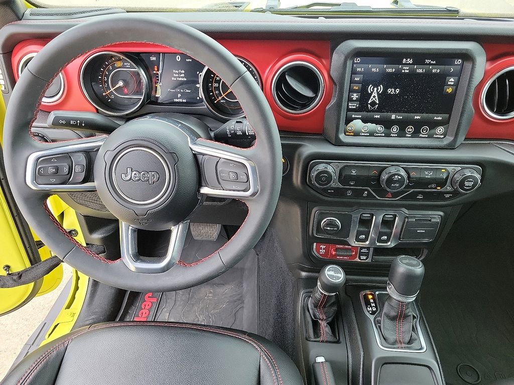 Used 2023 Jeep Wrangler Rubicon image 10