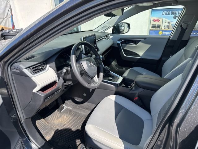 Used 2021 Toyota RAV4 Limited w/ Limited Grade Weather Package image 8