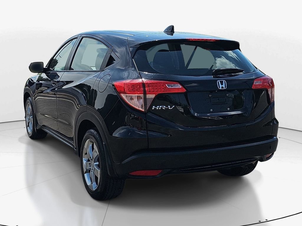 Used 2017 Honda HR-V LX image 7