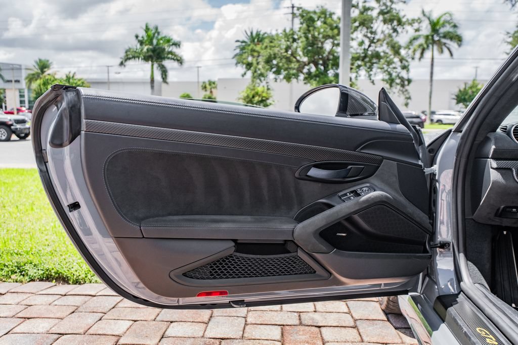 Used 2023 Porsche 718 Cayman GT4 RS RWD image 20