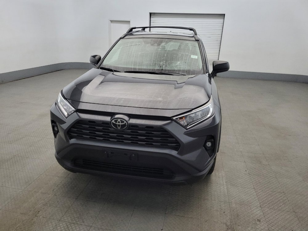 Used 2019 Toyota RAV4 LE AWD/4WD image 15