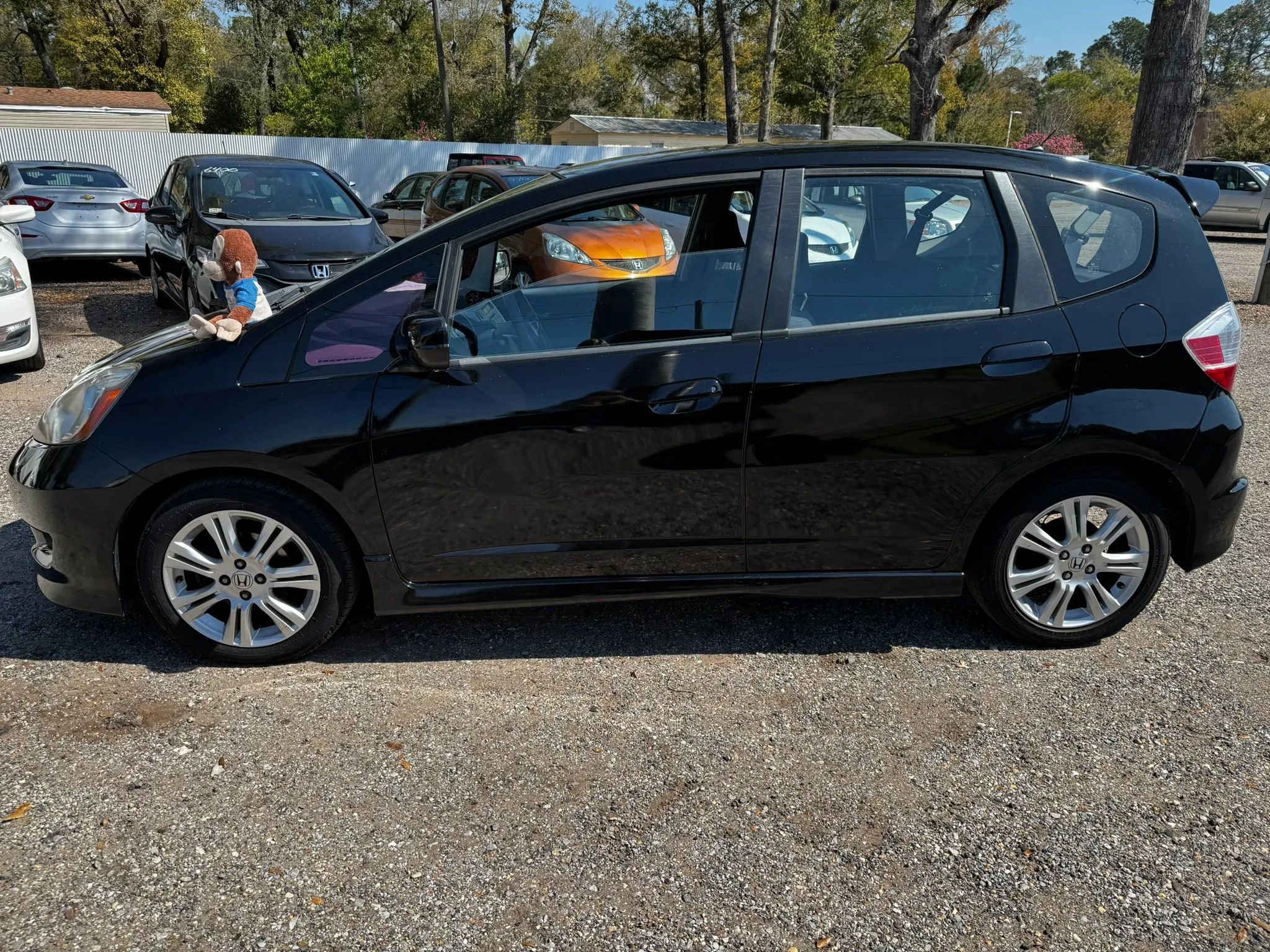 Used 2010 Honda Fit Sport image 2