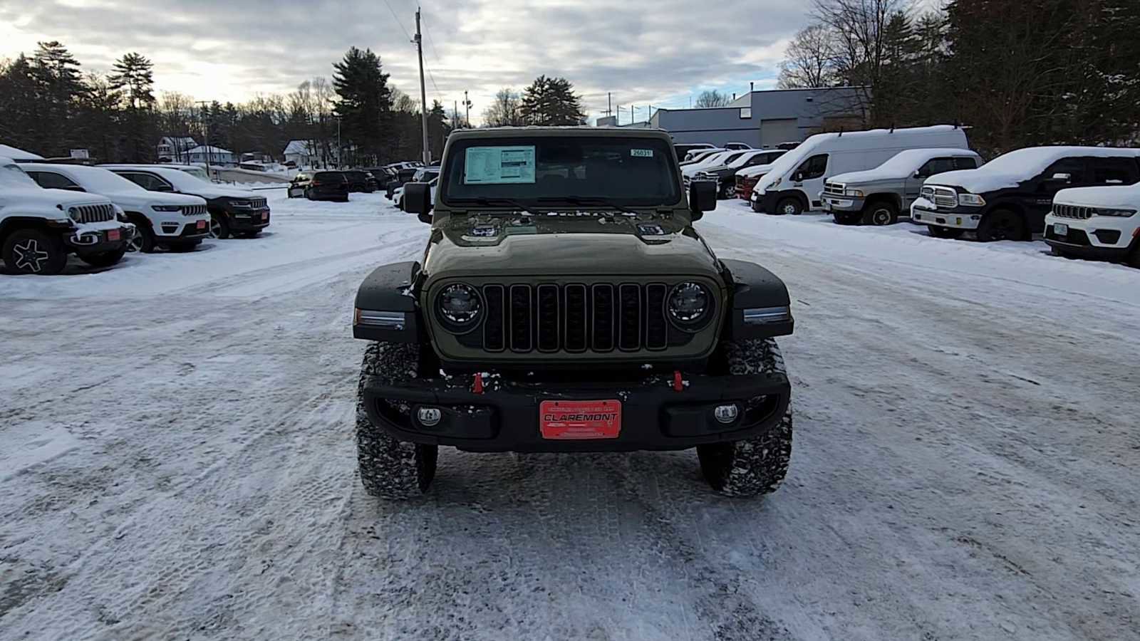 New 2026 Jeep Gladiator Rubicon w/ Steel Bumper Group image 3