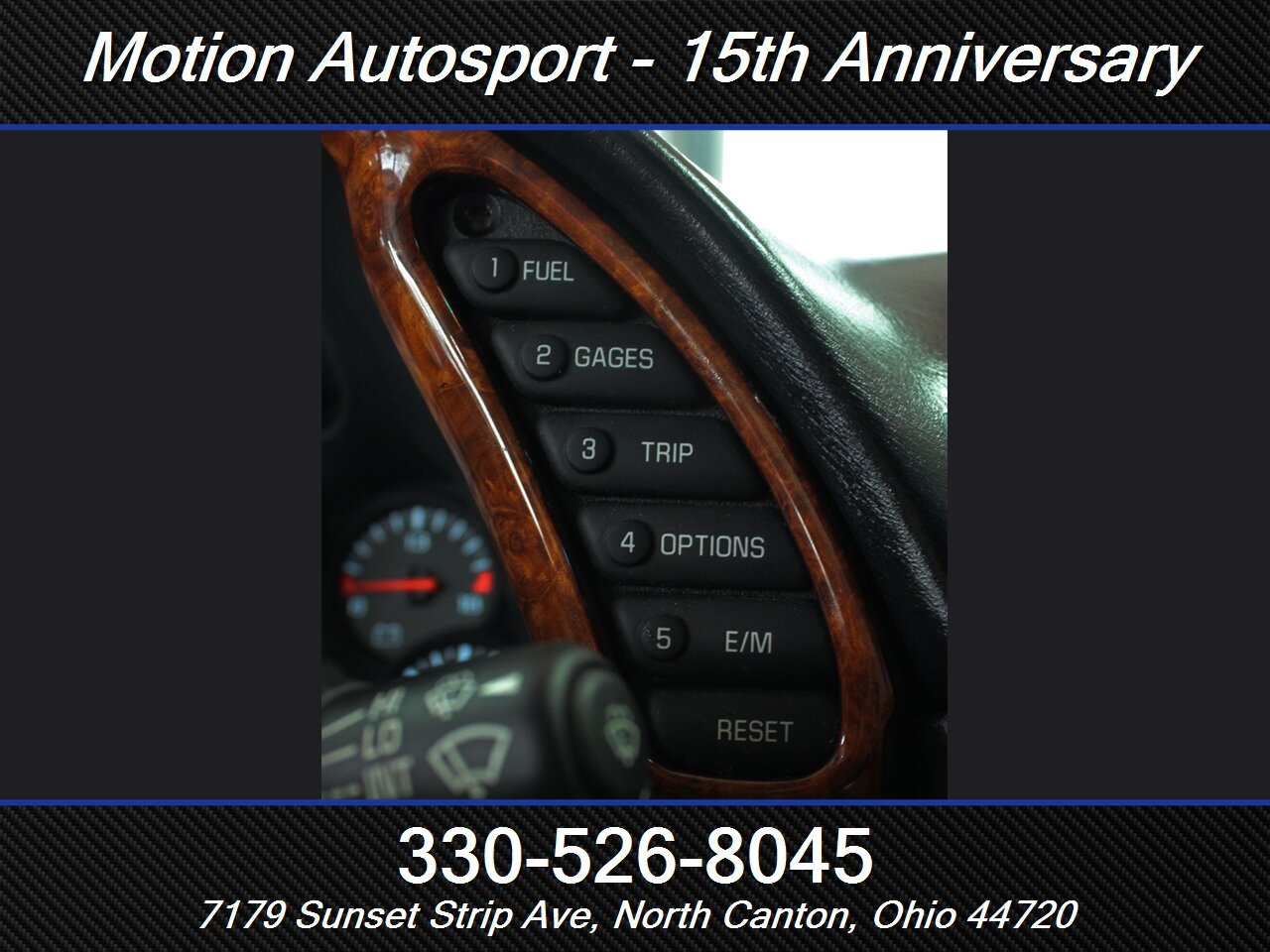 Used 2004 Chevrolet Corvette Coupe w/ Preferred Equipment Group RWD image 23
