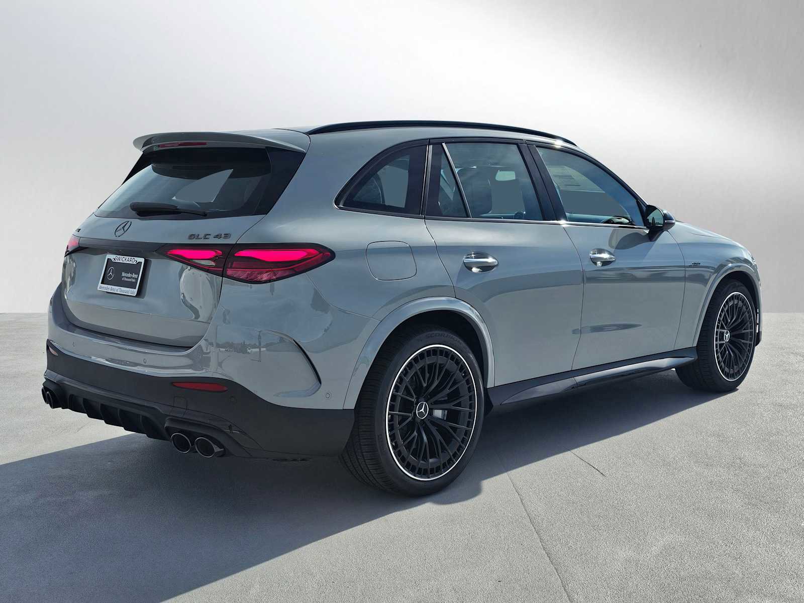 New 2026 Mercedes-Benz GLC 43 AMG 4MATIC image 3