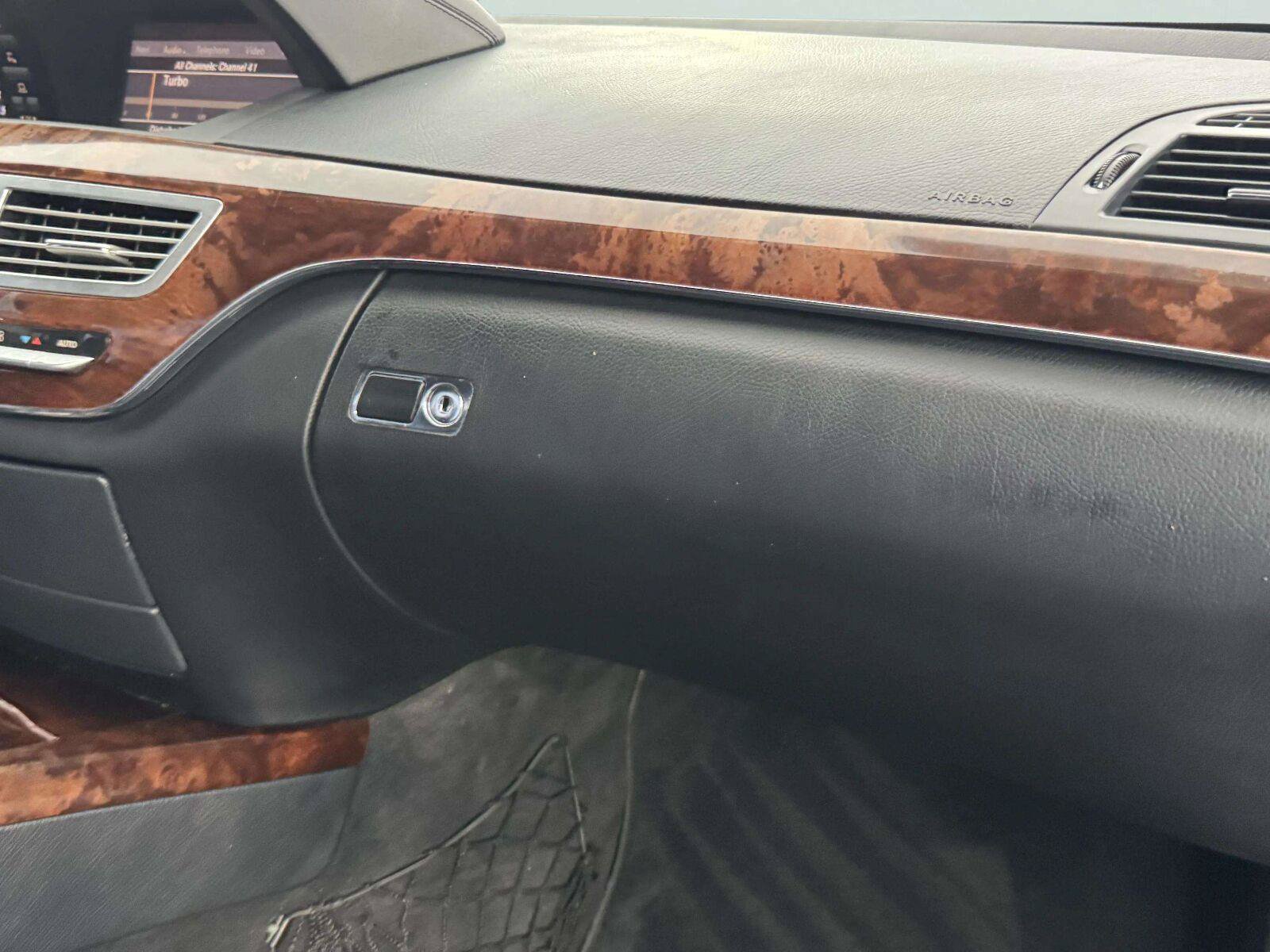 Used 2013 Mercedes-Benz S 550 image 54