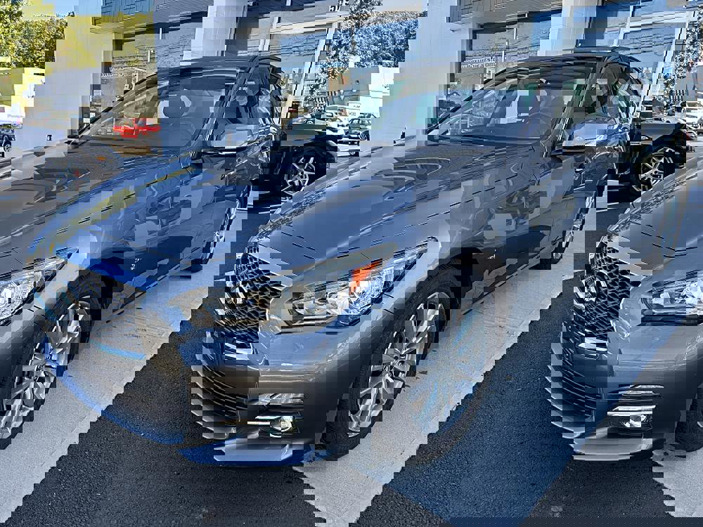 Used 2016 INFINITI Q50 Premium w/ 2.0T Premium Plus Package image 3