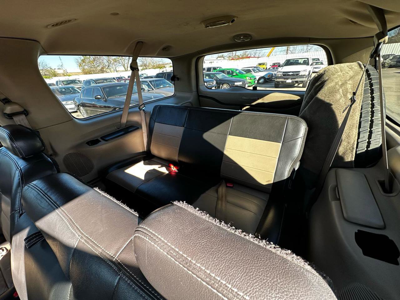 Used 2005 Ford Excursion Eddie Bauer image 24