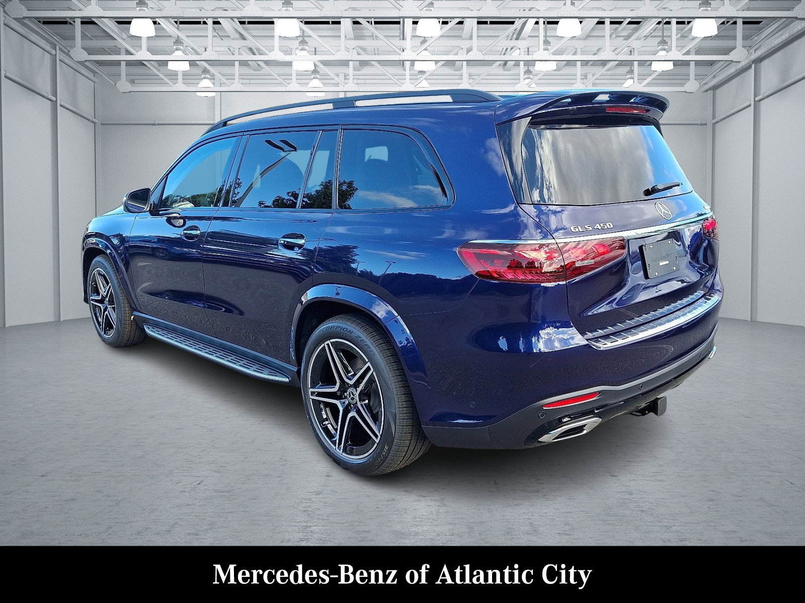 New 2026 Mercedes-Benz GLS 450 4MATIC image 3