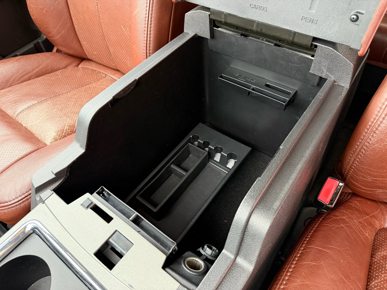 Used 2012 Ford F350 King Ranch w/ King Ranch w/Chrome Pkg image 29