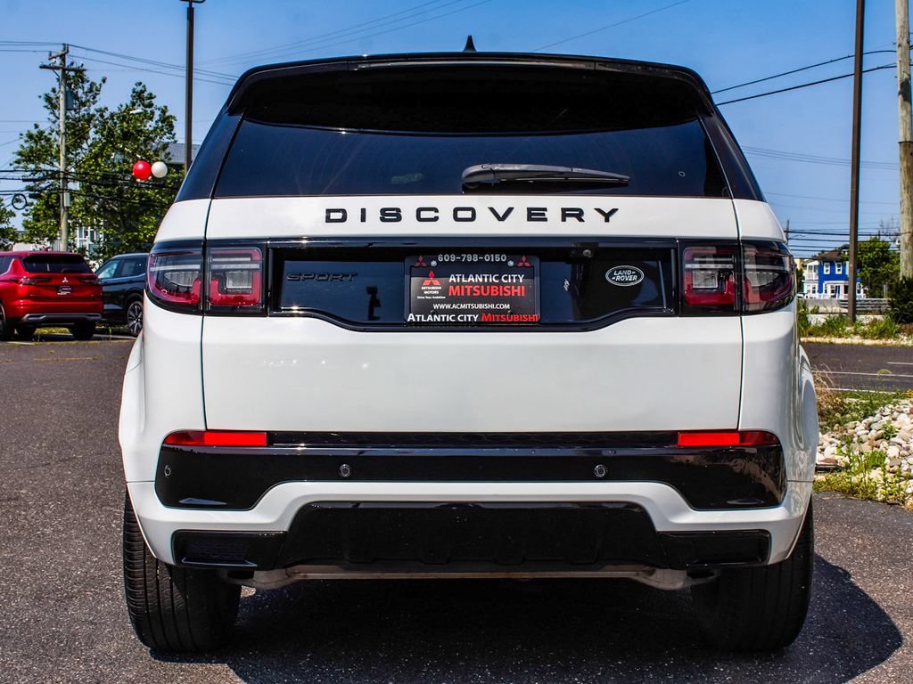 Used 2022 Land Rover Discovery Sport SE R-Dynamic AWD/4WD image 5