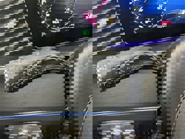 Certified 2025 Mercedes-Benz GLE 450 4MATIC image 30