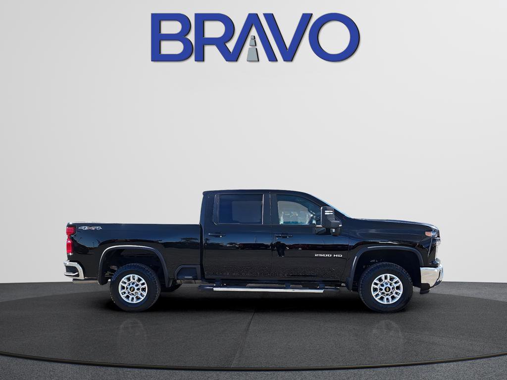 Used 2025 Chevrolet Silverado 2500 LT w/ Convenience Package image 2