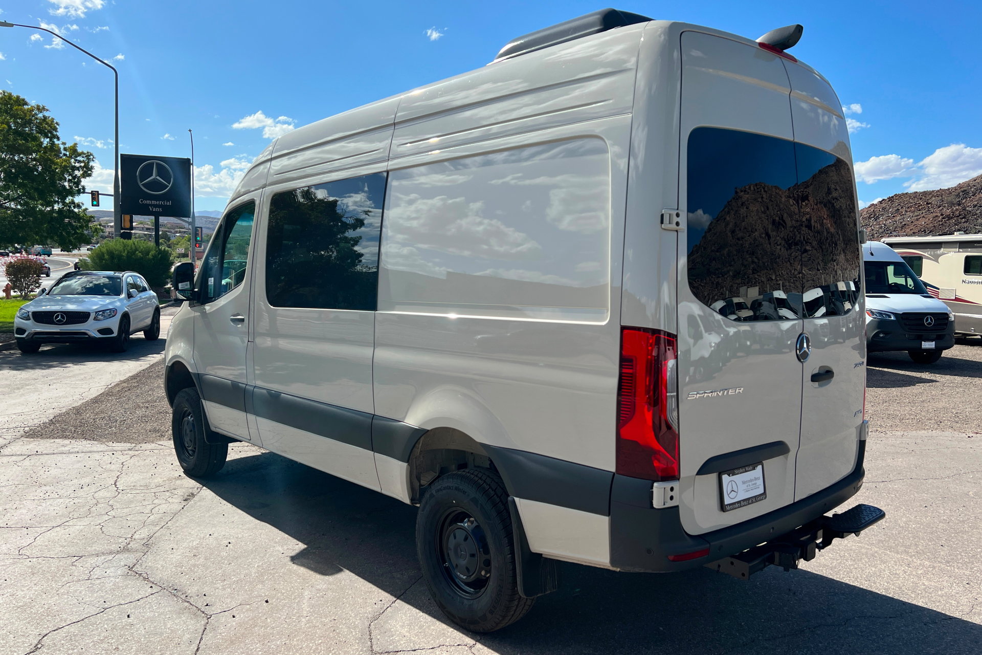 New 2026 Mercedes-Benz Sprinter 2500 image 3