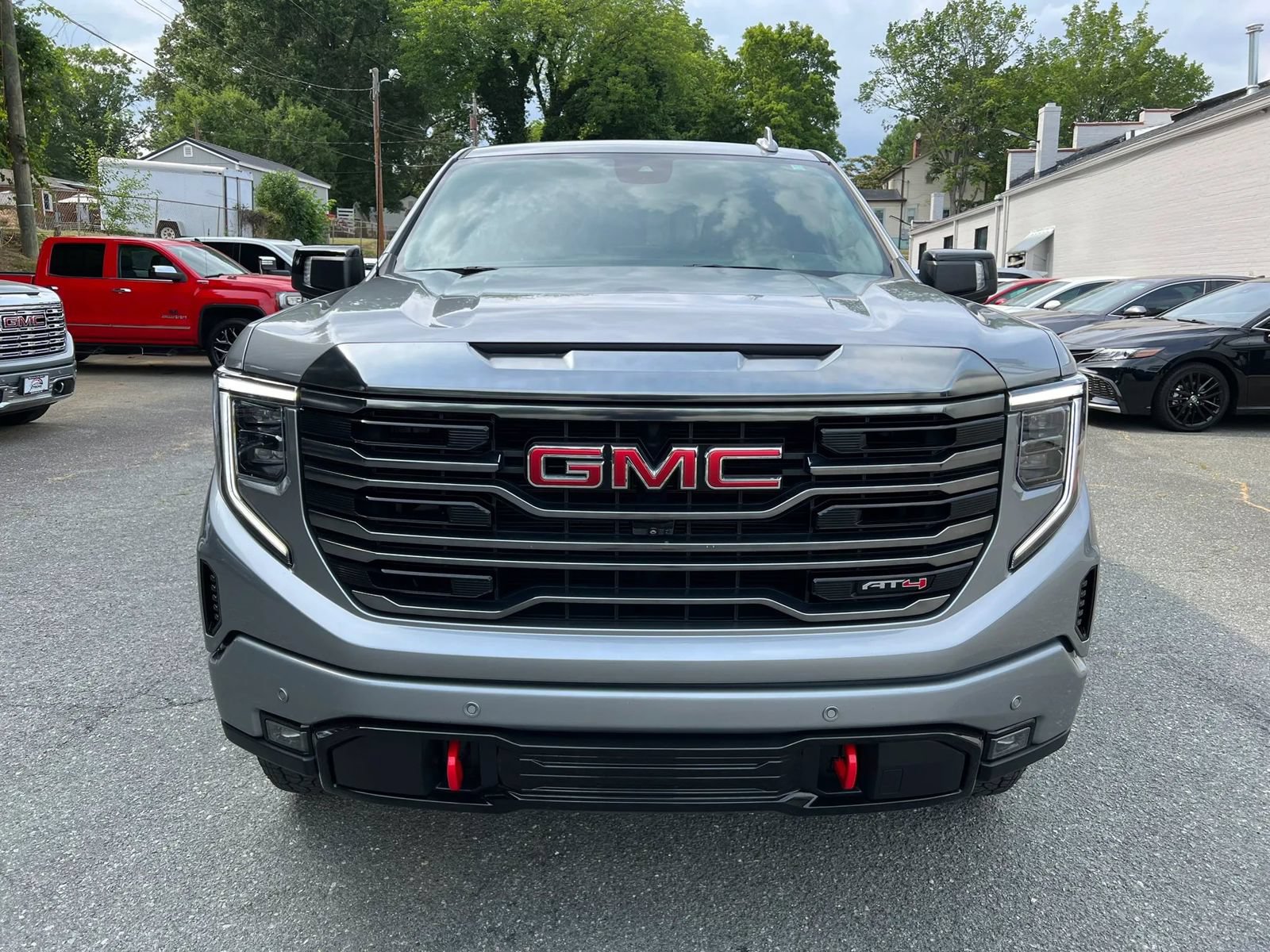 Used 2024 GMC Sierra 1500 AT4 w/ AT4 Premium Package AWD/4WD image 19