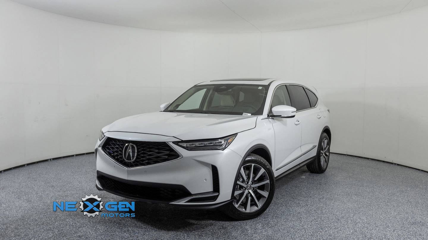 Used 2025 Acura MDX w/ Technology Package image 3