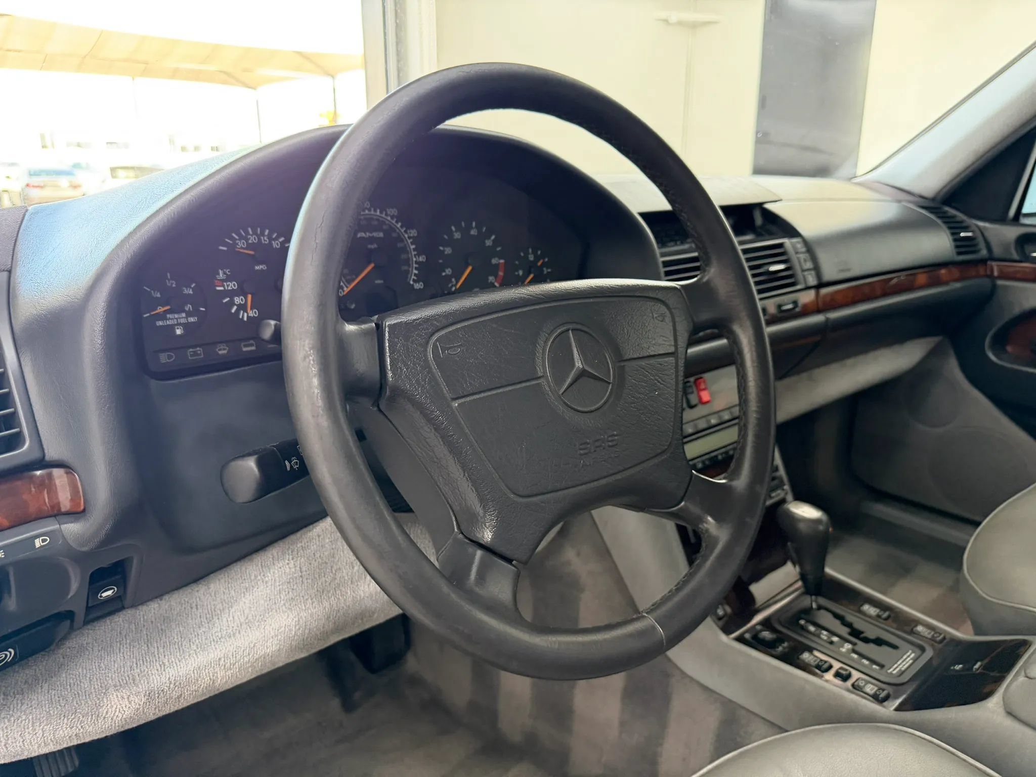 Used 1997 Mercedes-Benz S 420 image 33