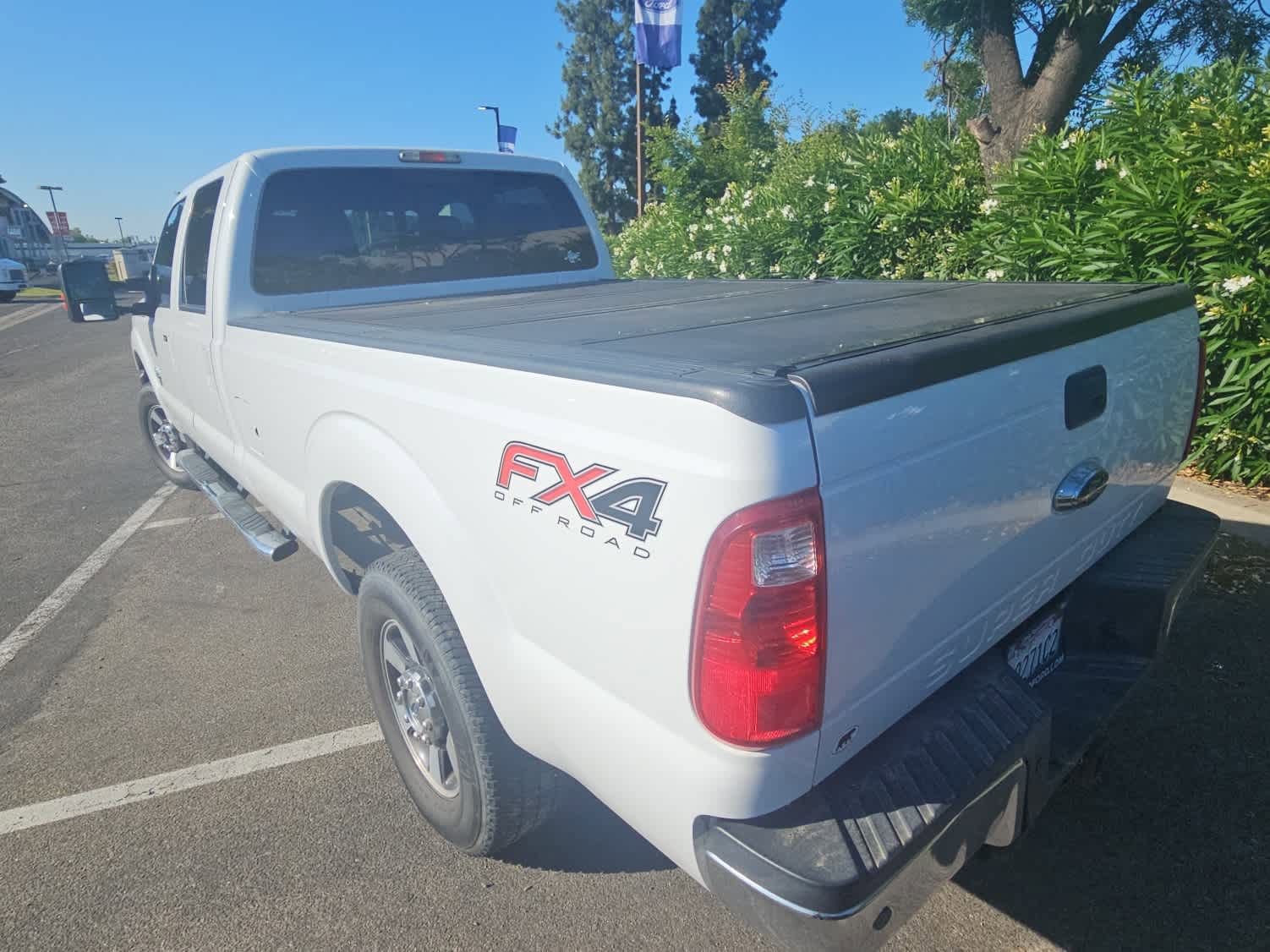 Used 2016 Ford F250 Lariat w/ Lariat Interior Package AWD/4WD image 6