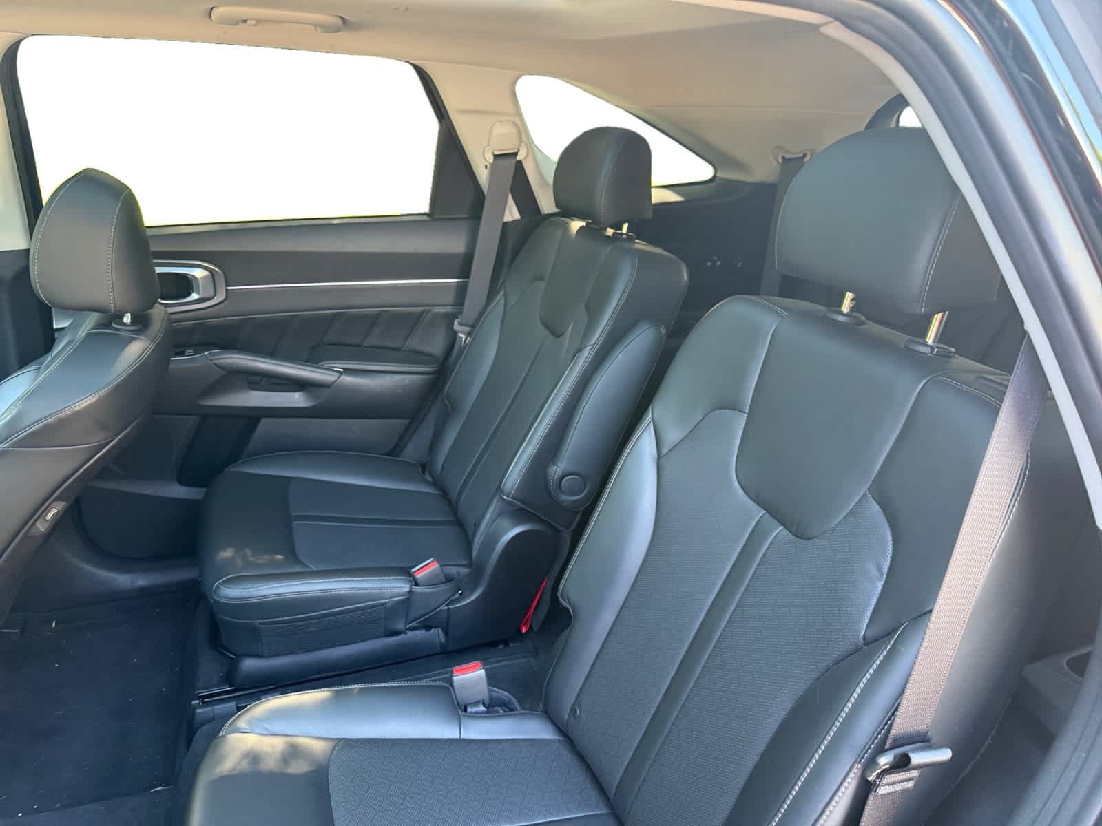 Used 2021 Kia Sorento SX AWD/4WD image 22