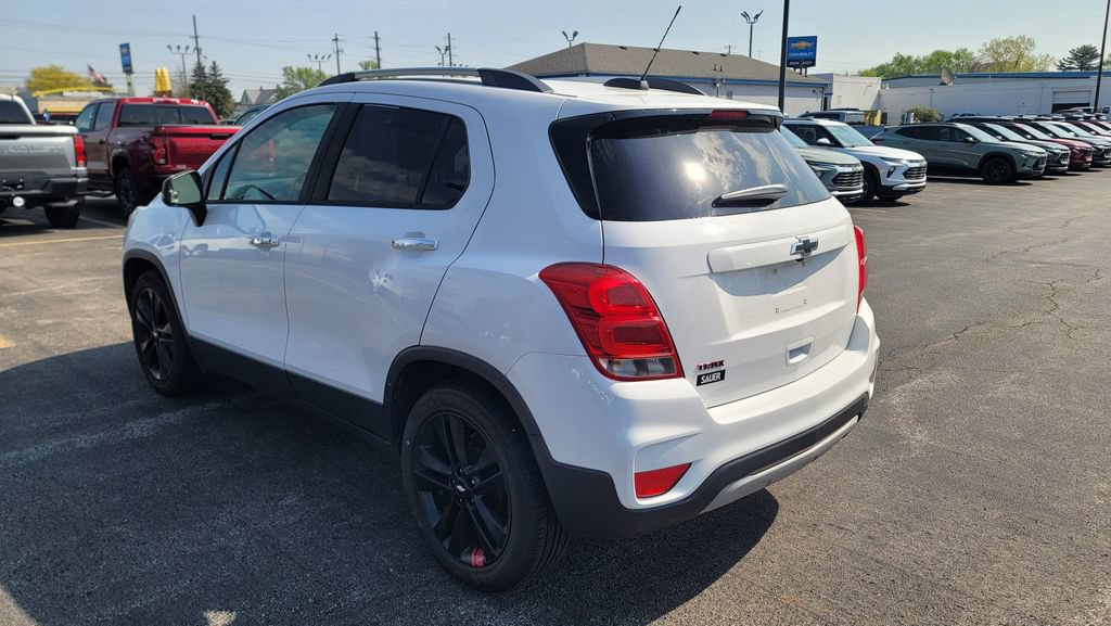 Used 2019 Chevrolet Trax LT w/ Redline Edition FWD image 5