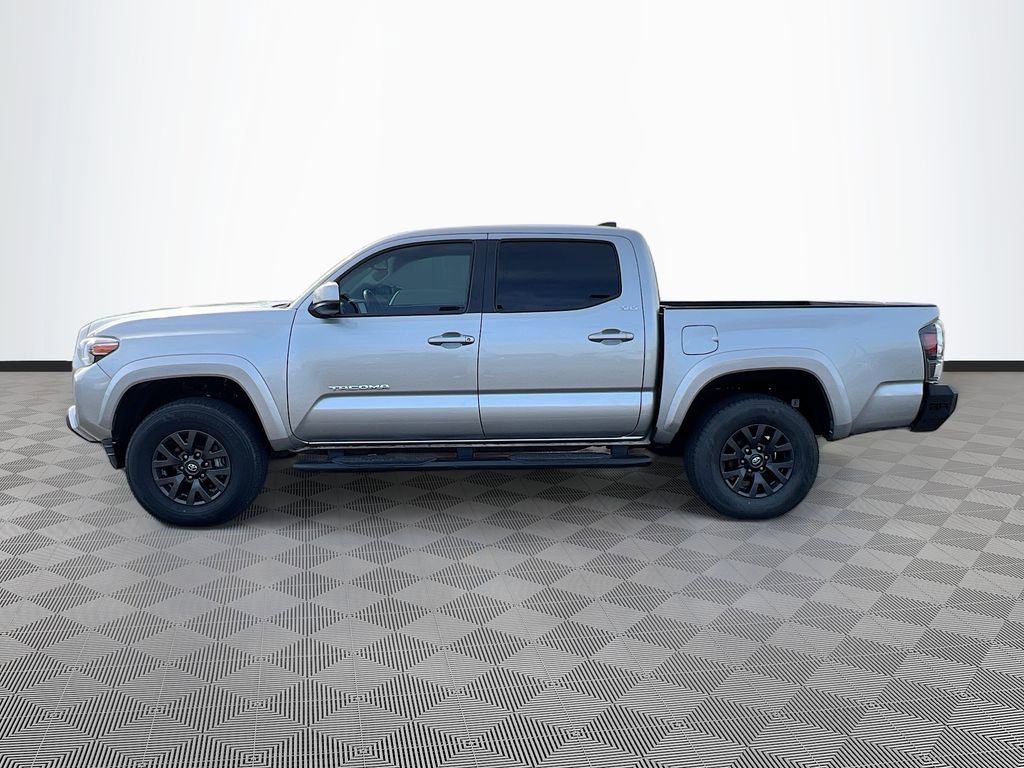 Used 2022 Toyota Tacoma SR5 image 4