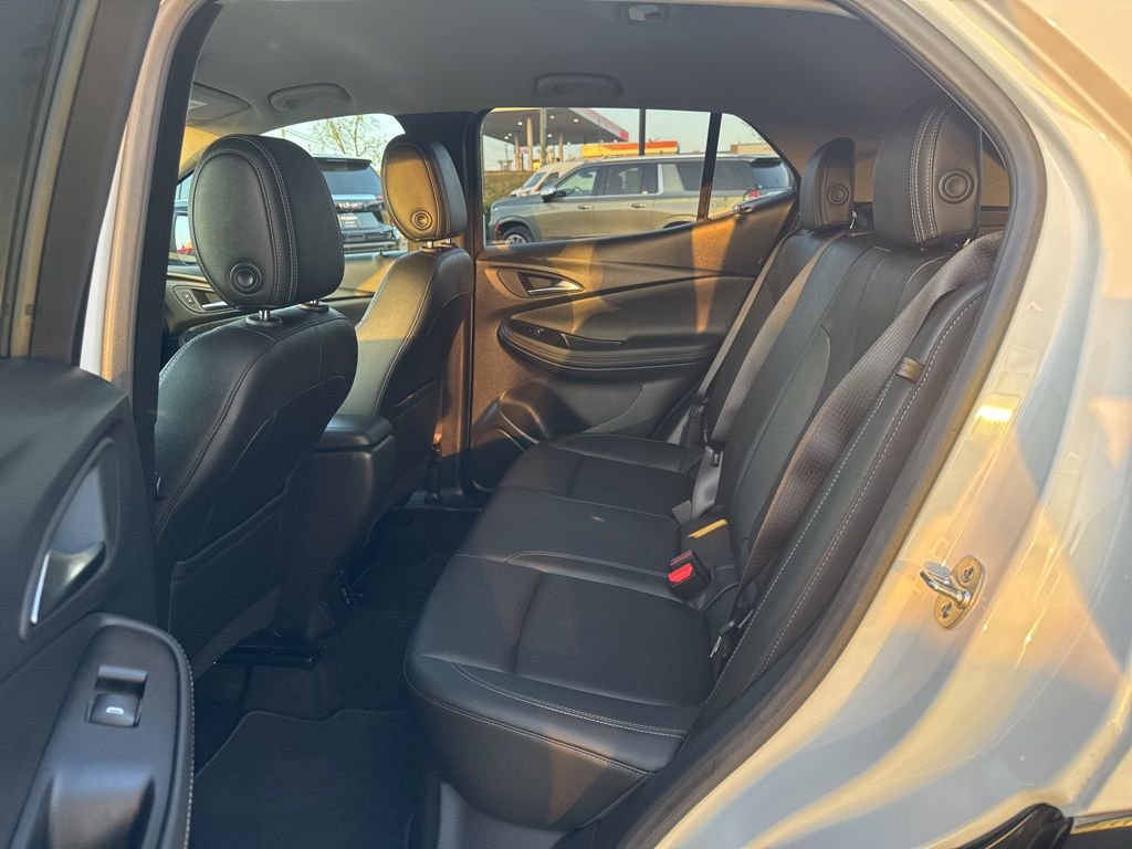 Used 2024 Buick Encore GX Sport Touring w/ Advanced Technology Package image 27