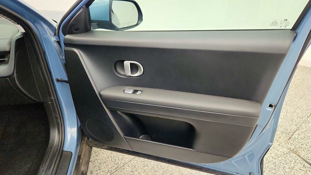Used 2024 Hyundai Ioniq 5 SEL RWD image 25