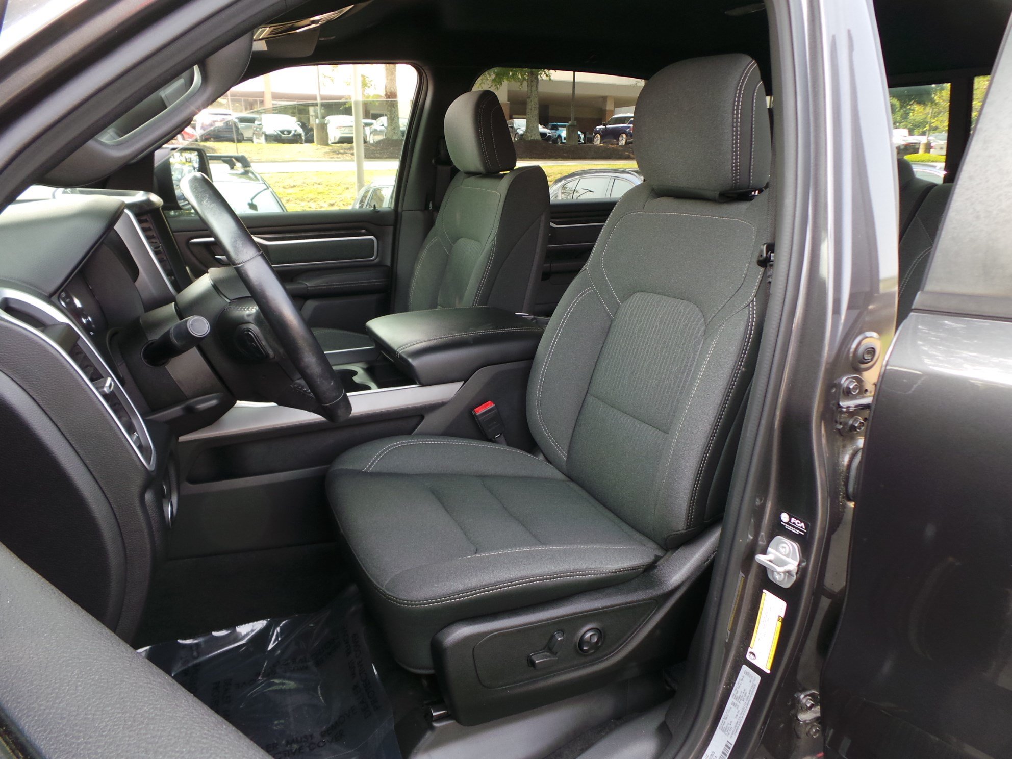 Used 2021 RAM 1500 Big Horn AWD/4WD image 8