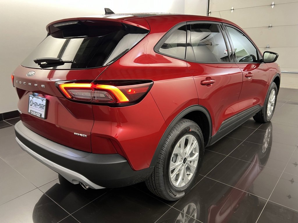 New 2025 Ford Escape Active w/ Cold Weather Package image 6