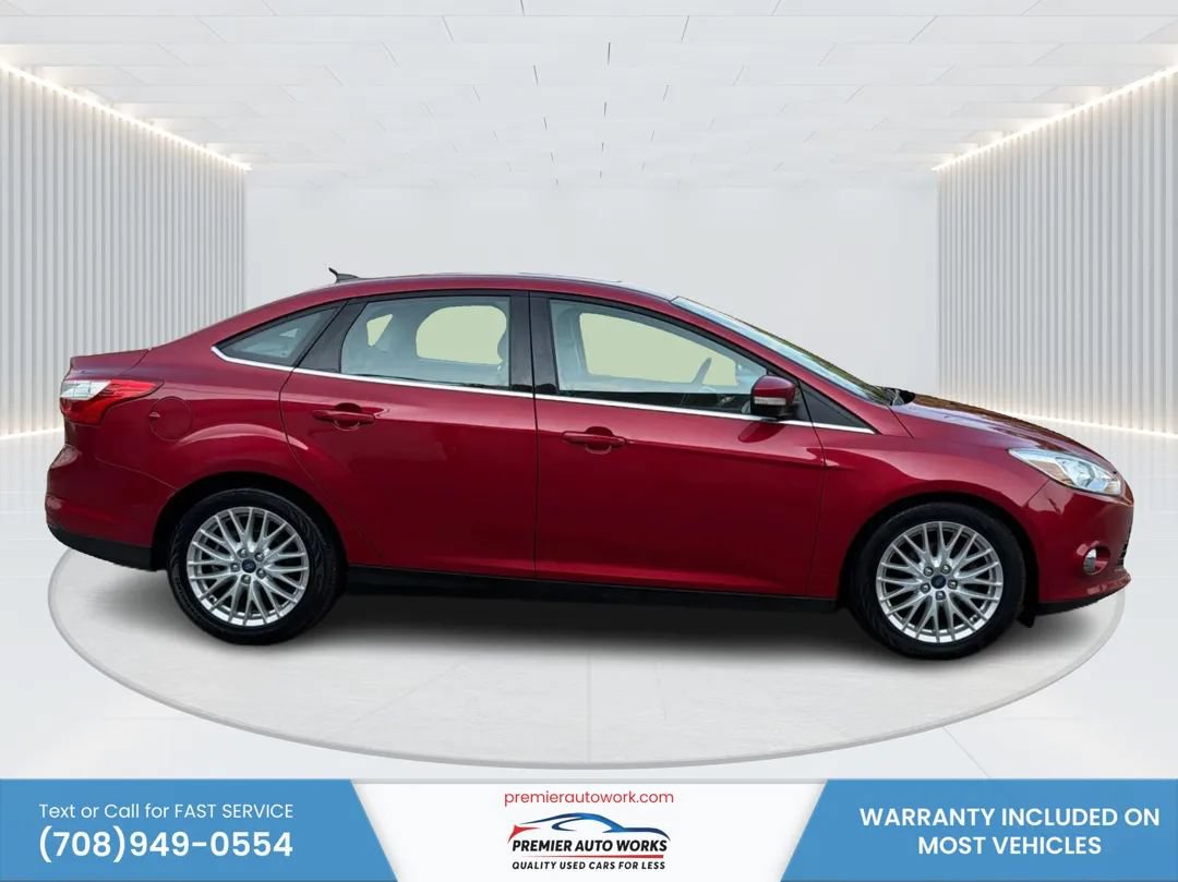 Used 2012 Ford Focus SEL FWD image 8