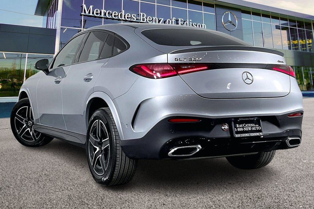 Certified 2026 Mercedes-Benz GLC 300 4MATIC image 2