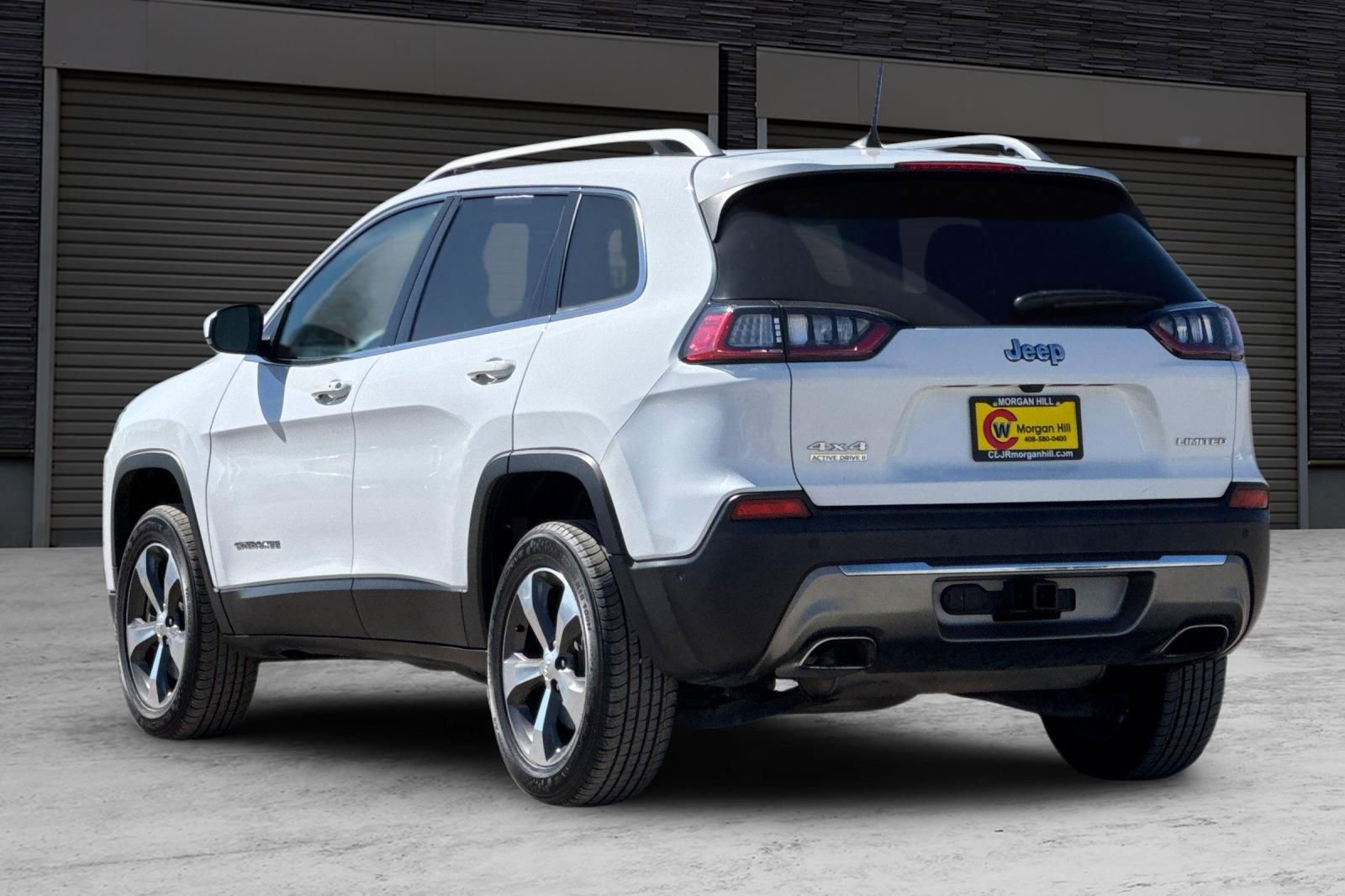 Used 2019 Jeep Cherokee Limited w/ Luxury Group AWD/4WD image 6