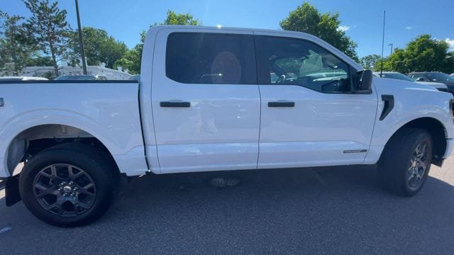 New 2026 Ford F150 STX w/ Equipment Group 200A AWD/4WD image 9