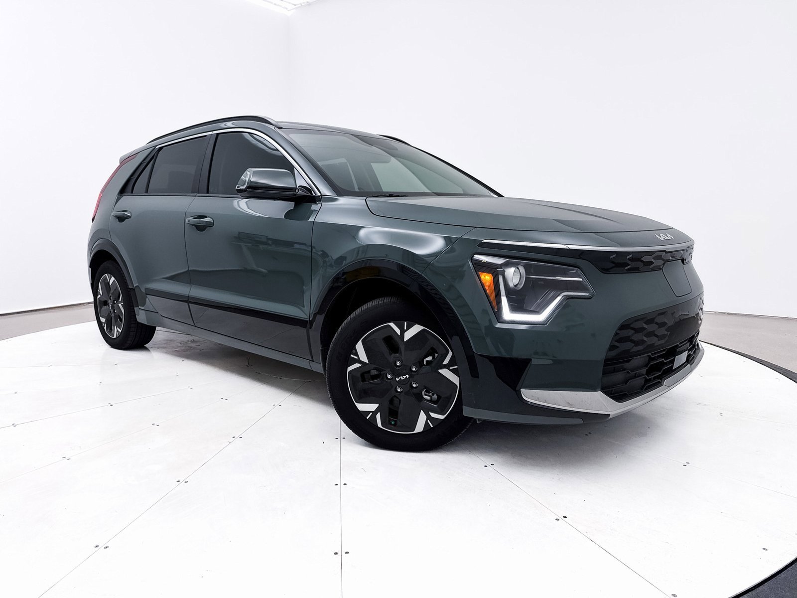 Certified 2025 Kia Niro Wind image 5