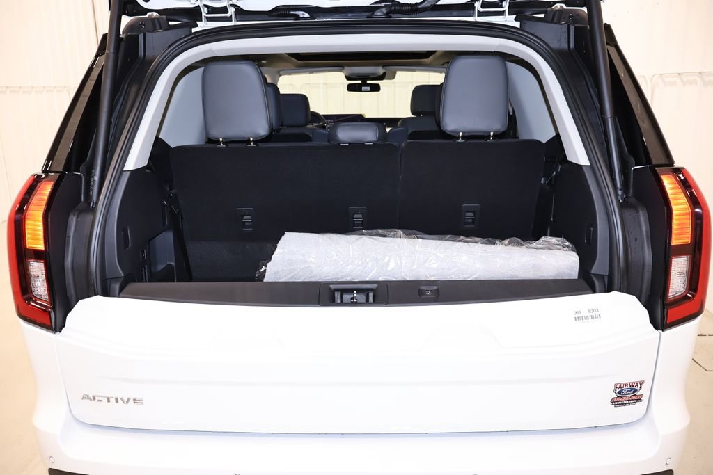 New 2026 Ford Expedition Active AWD/4WD image 39