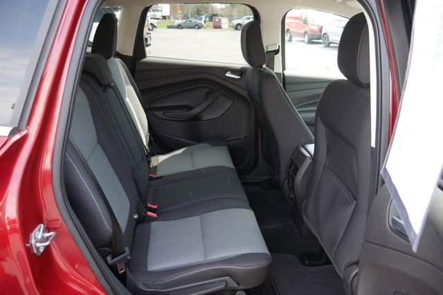 Used 2018 Ford Escape SE image 24