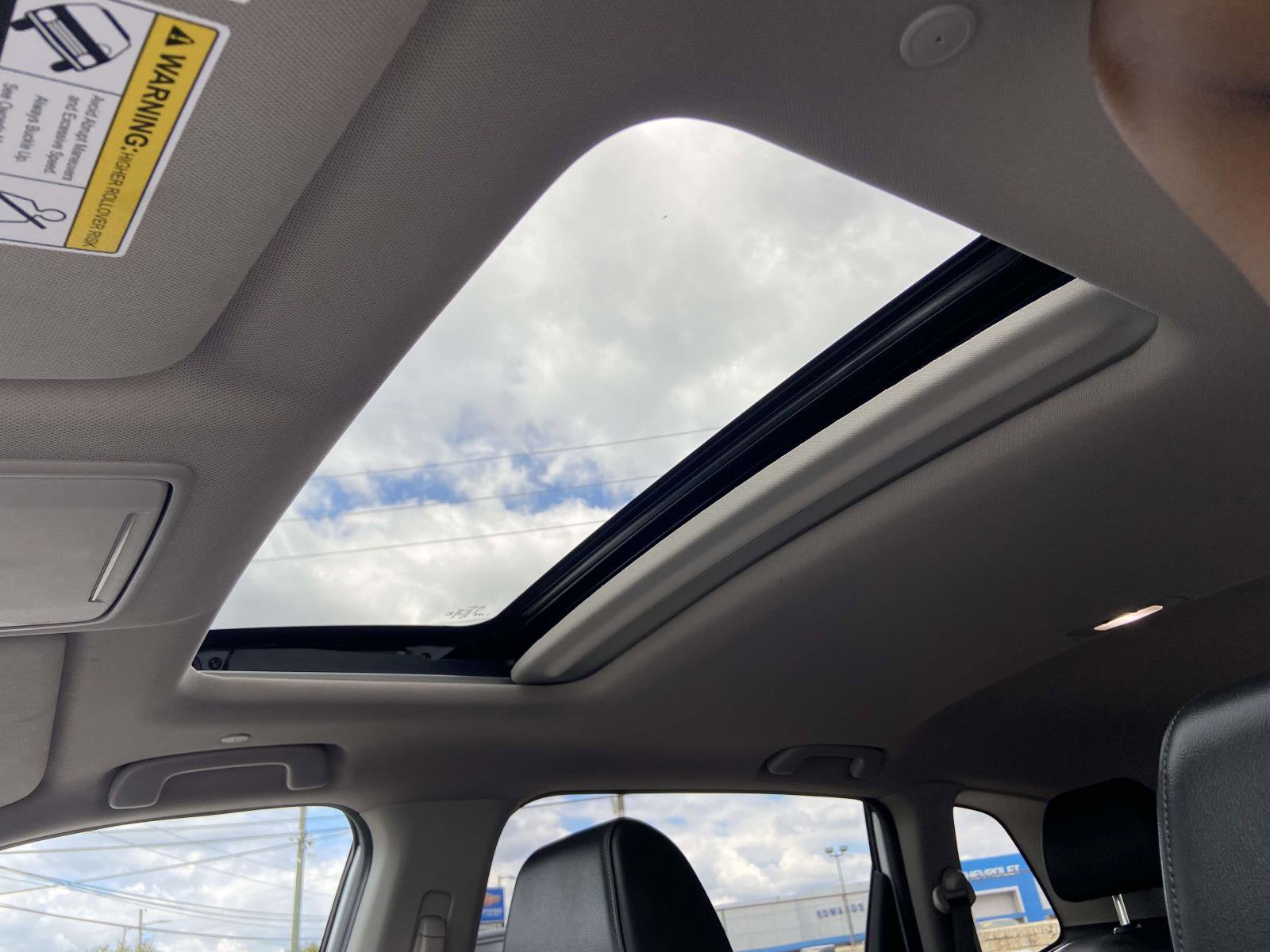 Used 2024 Honda CR-V EX-L image 11