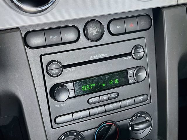 Used 2006 Ford Mustang GT Premium RWD image 16