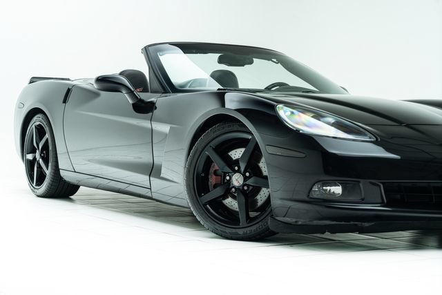Used 2010 Chevrolet Corvette Convertible w/ Preferred Equipment Group RWD image 3