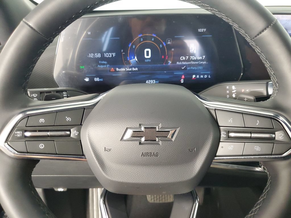 Used 2026 Chevrolet Equinox LT w/ Midnight Edition FWD image 23