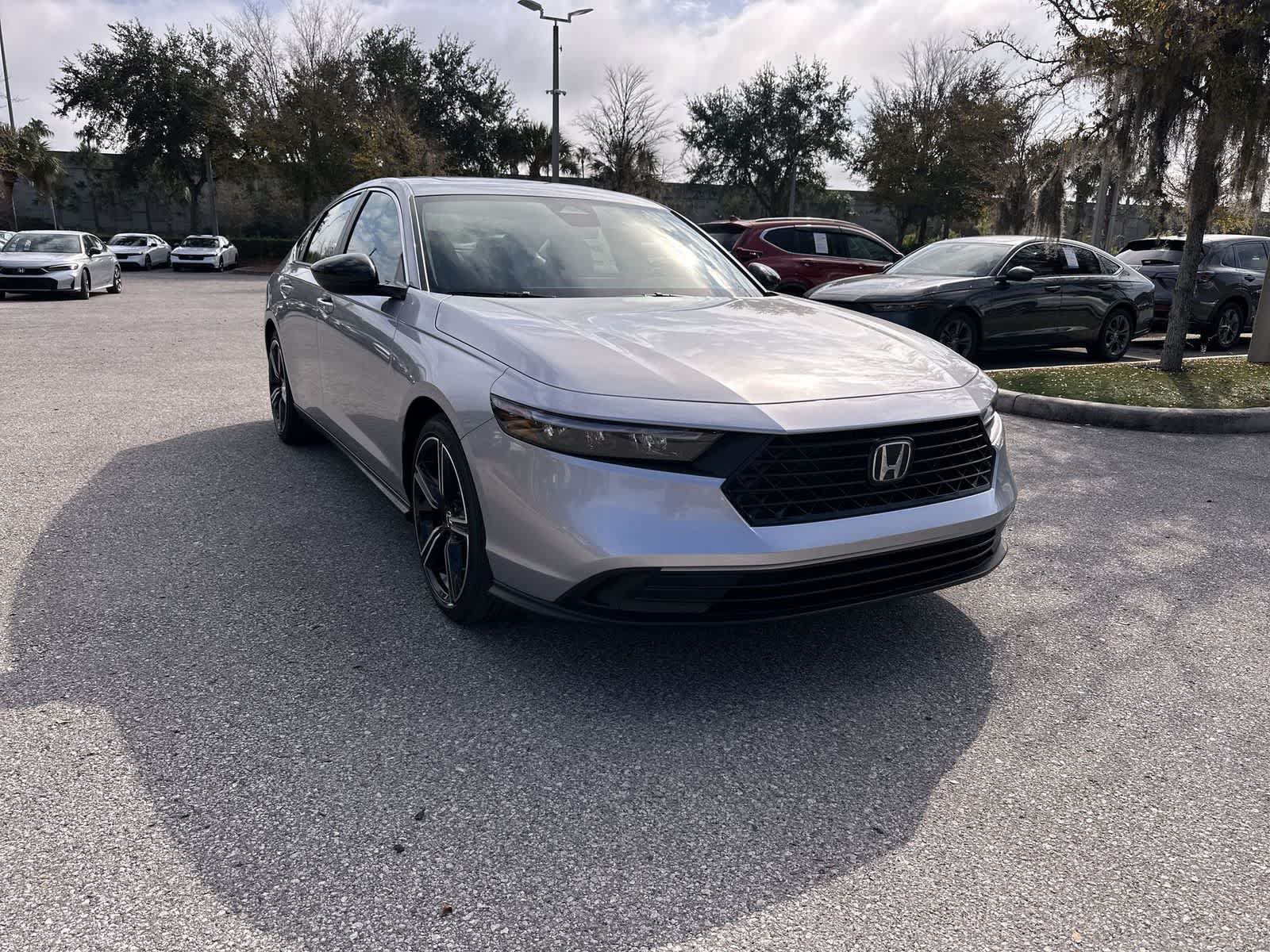 Used 2025 Honda Accord Sport image 8
