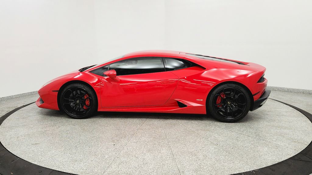 Used 2015 Lamborghini Huracan LP 610-4 image 2