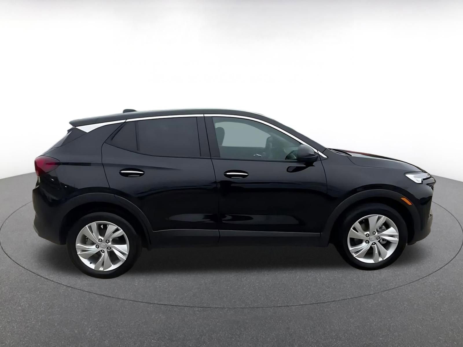 Used 2025 Buick Encore GX Preferred FWD image 16