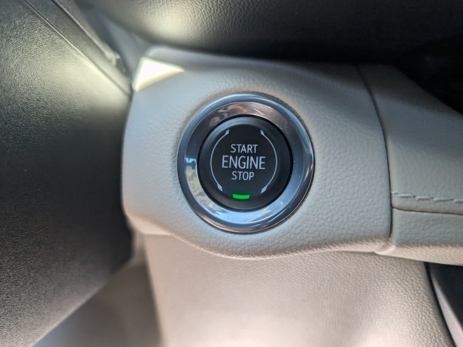 Certified 2023 Buick Envision Avenir AWD/4WD image 23